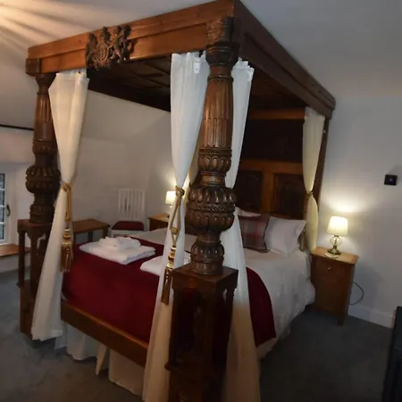 Hot Tub, Mountain View, 4-poster Bed And Log Burner 公寓 博罗代尔谷