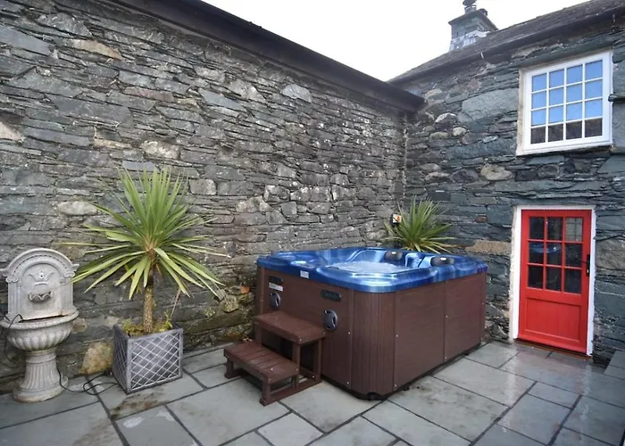 Hot Tub, Mountain View, 4-poster Bed And Log Burner Apartamento Borrowdale Valley