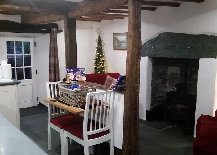 Hot Tub, Mountain View, 4-poster Bed And Log Burner * Borrowdale Valley