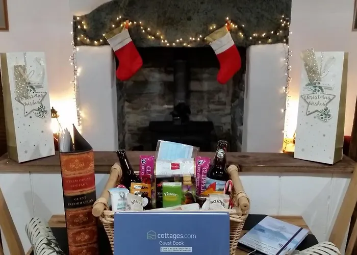 Hot Tub, Mountain View, 4-poster Bed And Log Burner Apartamento *